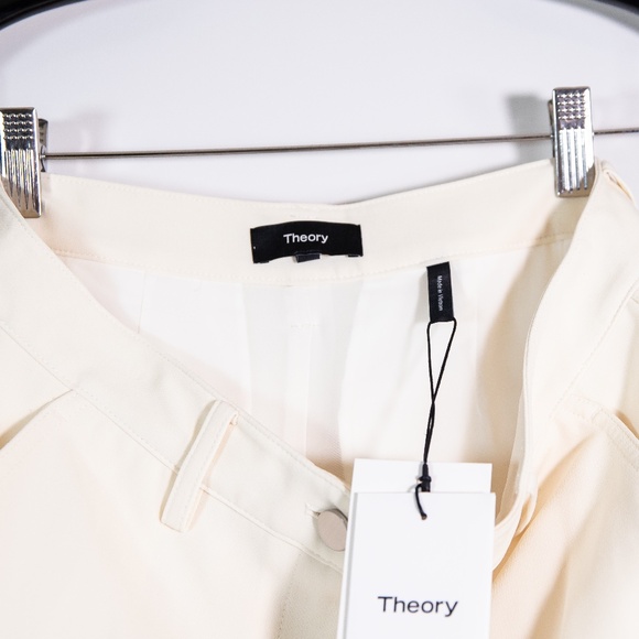 NEW Theory Admiral Crepe Relaxed Cargo Multi Pocket Wide Leg Trouser Pants Rice - Picture 2 of 4